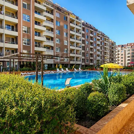 Boutique 2br | Pearl & Views Burgas City