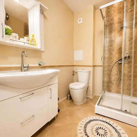 Boutique 2br | Pearl & Views Lejlighed *
